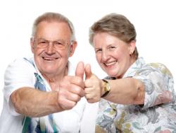 Delphin France - couple de personnes agées.